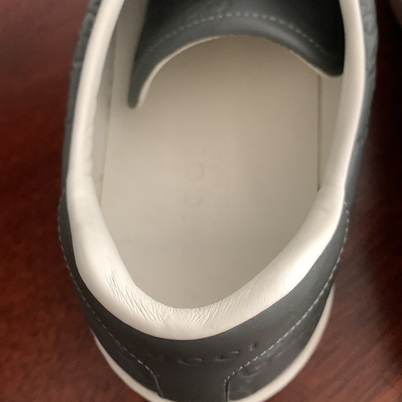 Authentic Gently worn Mens Gucci sneakers size 6 - Picture 10 of 16
